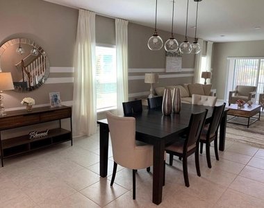 4722 Coral Castle Drive - Photo Thumbnail 4