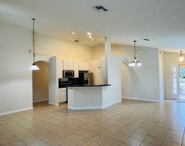 2537 Dharma Circle - Photo Thumbnail 1