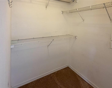 2320 Bexley Place - Photo Thumbnail 21