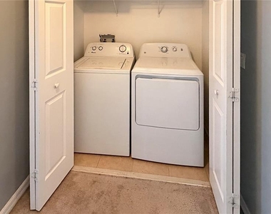 2320 Bexley Place - Photo Thumbnail 9