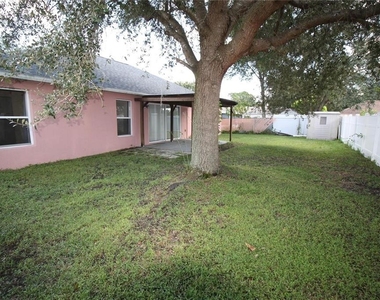 222 Churchill Court - Photo Thumbnail 16