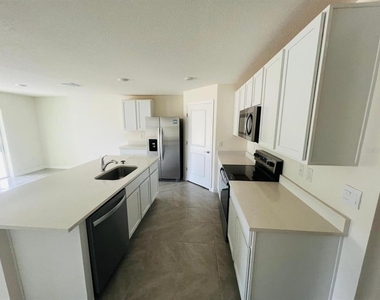 7152 Se 113th Lane - Photo Thumbnail 4