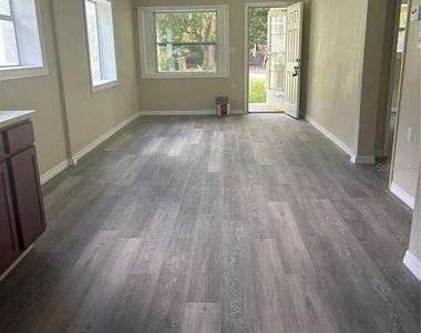 1642 Sw 2nd Street - Photo Thumbnail 13