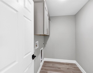 9679 Se 157th Lane - Photo Thumbnail 11