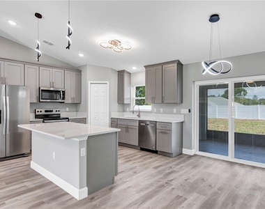 9679 Se 157th Lane - Photo Thumbnail 7