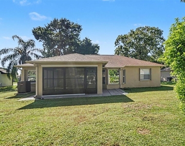 131 Eureka Avenue Ne - Photo Thumbnail 14