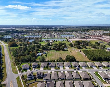 1851 Dumbleton Place - Photo Thumbnail 5