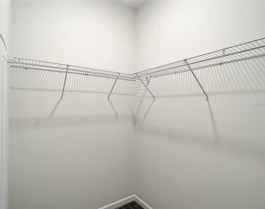 1851 Dumbleton Place - Photo Thumbnail 26