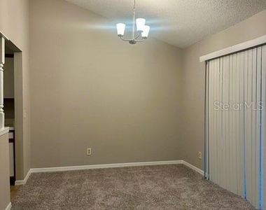 2259 Coach House Boulevard - Photo Thumbnail 4