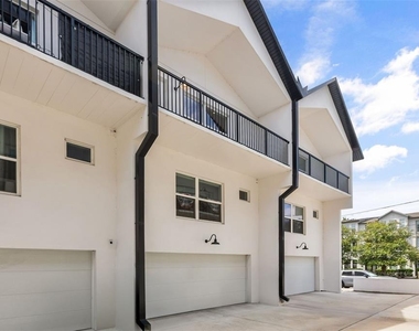 1606 Park Lake Street - Photo Thumbnail 45