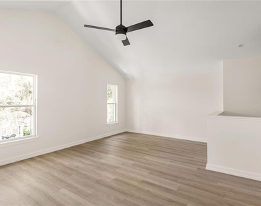 1606 Park Lake Street - Photo Thumbnail 38