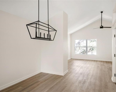 1606 Park Lake Street - Photo Thumbnail 35