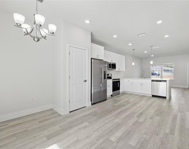 6336 Sw 137 Th Street - Photo Thumbnail 5