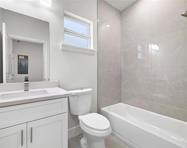 6336 Sw 137 Th Street - Photo Thumbnail 13