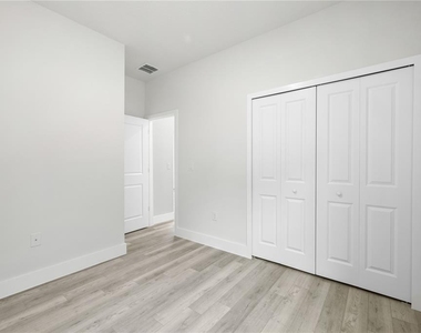 6336 Sw 137th Street - Photo Thumbnail 10