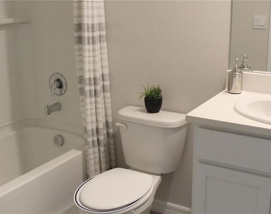 8412 Gower Trail - Photo Thumbnail 6