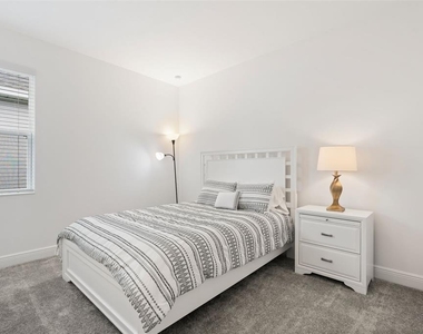 1871 Lake Indigo Road - Photo Thumbnail 8