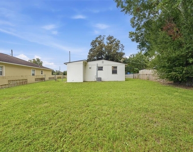 3905 Wilts Street - Photo Thumbnail 11