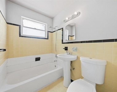 3905 Wilts Street - Photo Thumbnail 6