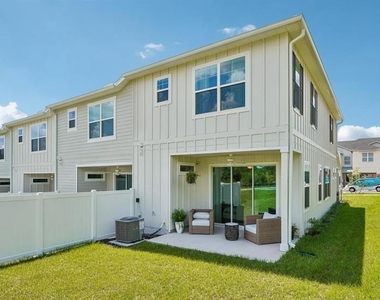 2959 Nw 97th Street - Photo Thumbnail 17
