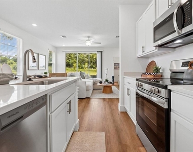 2959 Nw 97th Street - Photo Thumbnail 10