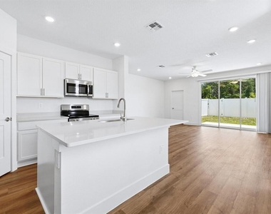 2959 Nw 97th Street - Photo Thumbnail 27