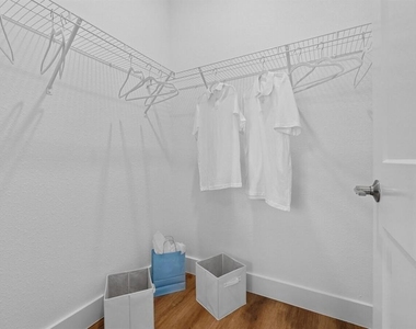 2959 Nw 97th Street - Photo Thumbnail 24