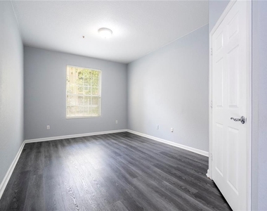 3314 Robert Trent Jones Drive - Photo Thumbnail 28