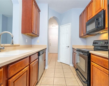 3314 Robert Trent Jones Drive - Photo Thumbnail 10