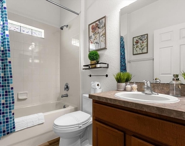 2794 Roccella Court - Photo Thumbnail 13