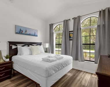 2794 Roccella Court - Photo Thumbnail 11