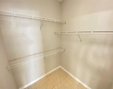 5118 City Street - Photo Thumbnail 25