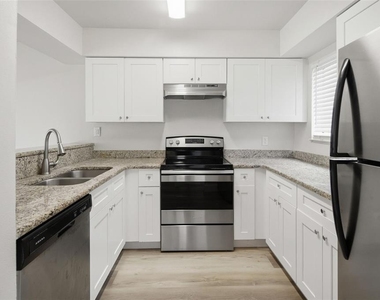 163 Scottsdale Square - Photo Thumbnail 1