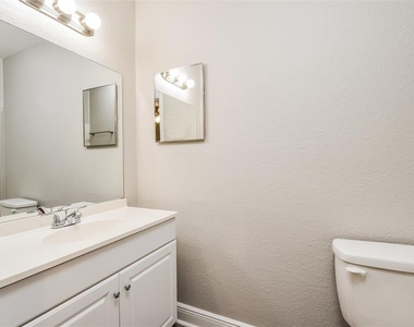 8181 Albatross Road - Photo Thumbnail 10