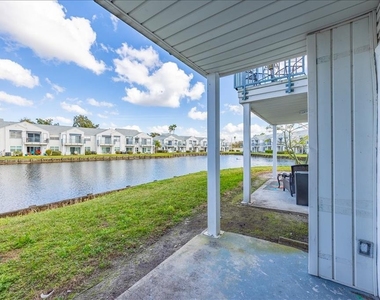 2540 Woodgate Boulevard - Photo Thumbnail 8