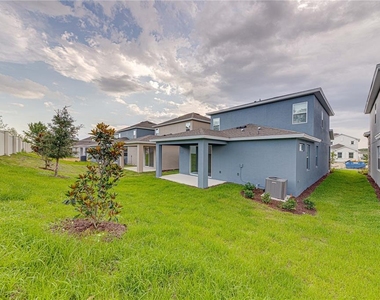 4454 Davos Drive - Photo Thumbnail 7