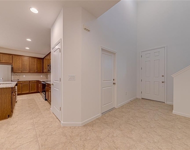 4454 Davos Drive - Photo Thumbnail 9