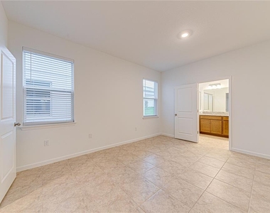 4454 Davos Drive - Photo Thumbnail 20
