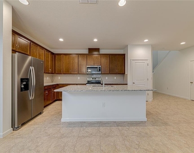 4454 Davos Drive - Photo Thumbnail 13