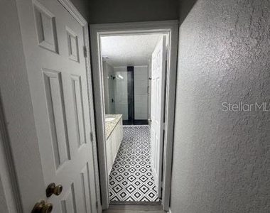 3016 Ashland Lane S - Photo Thumbnail 12