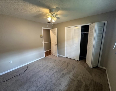 610 Iris Street - Photo Thumbnail 24