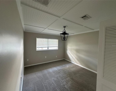 610 Iris Street - Photo Thumbnail 25