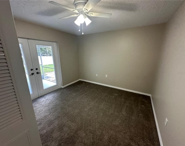 610 Iris Street - Photo Thumbnail 27