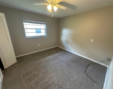 610 Iris Street - Photo Thumbnail 23