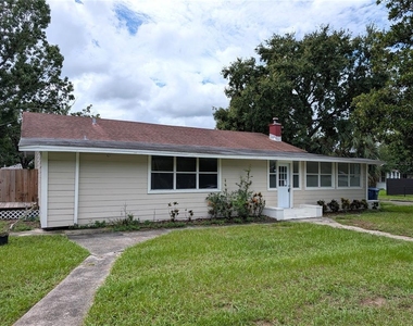 6805 N Navin Avenue - Photo Thumbnail 2