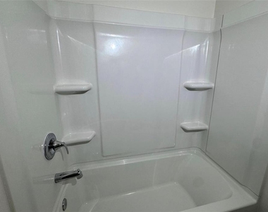 7054 Cruz Court - Photo Thumbnail 17