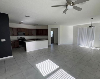 7054 Cruz Court - Photo Thumbnail 3