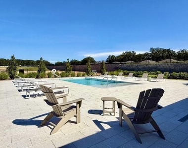 219 Skyfield Court - Photo Thumbnail 36