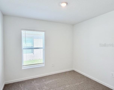 219 Skyfield Court - Photo Thumbnail 10