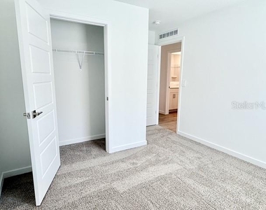 219 Skyfield Court - Photo Thumbnail 28